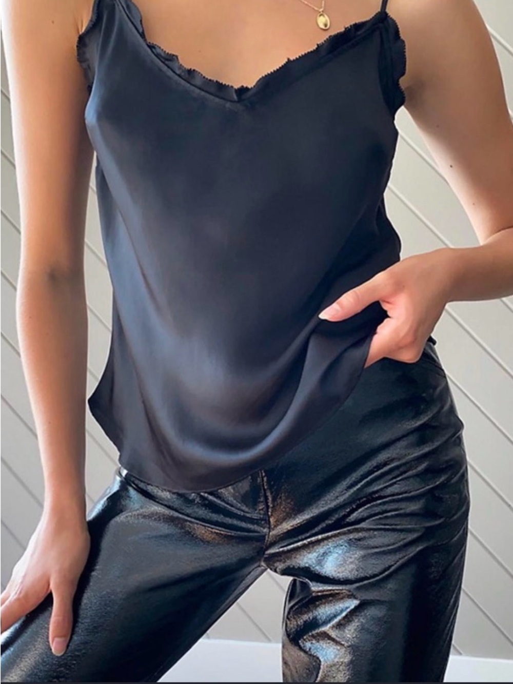 Aritzia | Wilfred Black Satin Ruffle Camisole in Black - Size S
